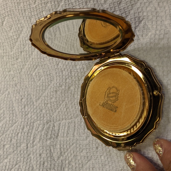 Stratton Compact Mirror - Picture 10 of 11